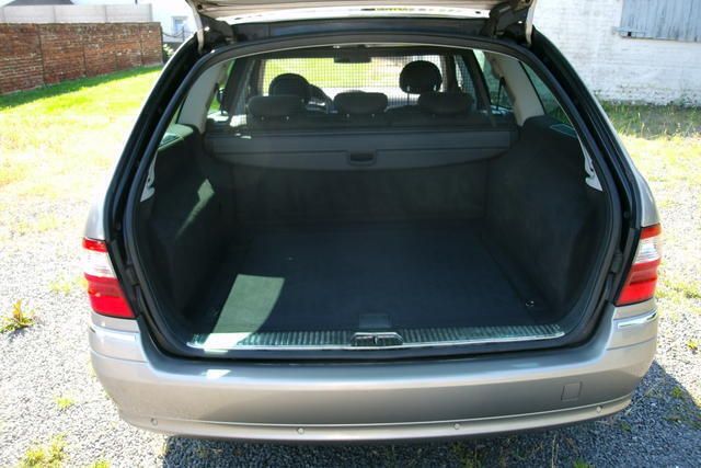 Gebraucht Mercedes E320 204 PS (150 kW) 2003 Silber metallic Kombi