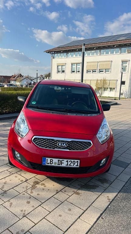 Gebraucht Kia Venga Vision 90 PS (66 kW) 2010 Rot Kleinwagen