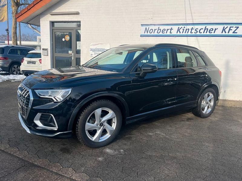 Gebraucht Audi Q3 Sport 150 PS (110 kW) 2024 Schwarz SUV