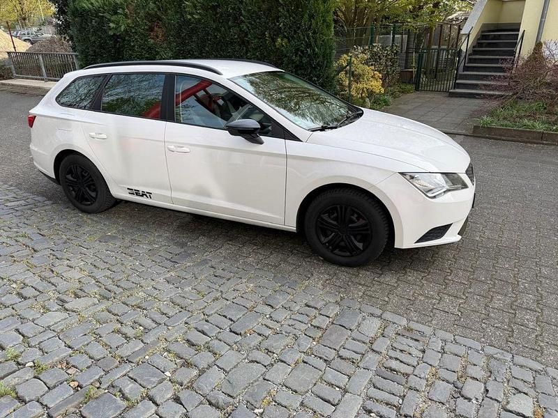 Usata Seat Leon ST Reference 110 CV (80 kW) 2014 Bianco Station wagon