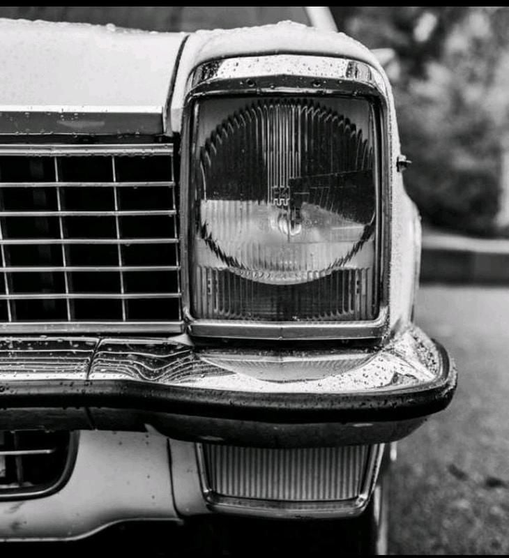 Weiß Gebraucht 1970 Opel Diplomat Limousine | 18.900 € - Bild 1/4