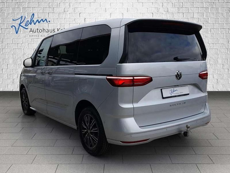 Gebraucht VW Multivan Life 150 PS (110 kW) 2024 Reflexsilber metallic Van / Kleinbus