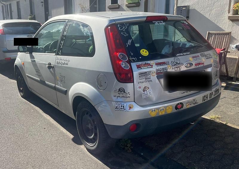 Gebraucht Ford Fiesta 60 PS (44 kW) 2006 Kleinwagen