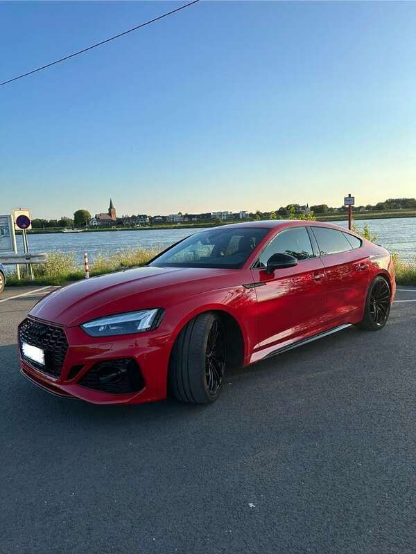 Rot Gebraucht 2021 Audi RS5 Kleinwagen | 46.500 € (Etwas zu teuer) - Bild 1/4