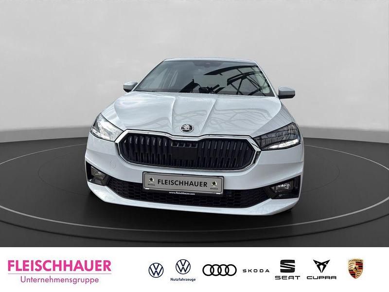 Gebraucht Skoda Fabia Essence 80 PS (58 kW) 2026 Moonweiss metallic Kleinwagen