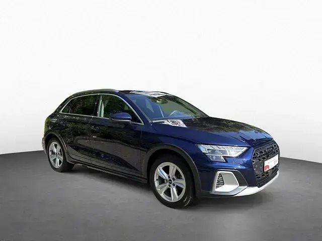 Gebraucht Audi A3 Ambiente 204 PS (150 kW) 2025 Blau Kombi