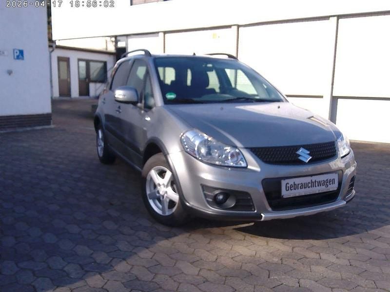 Gebraucht Suzuki SX4 Style 135 PS (99 kW) 2012 Grau Limousine
