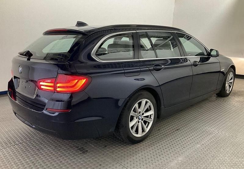 Gebraucht BMW 520 Performance 184 PS (135 kW) 2010 Blau Limousine