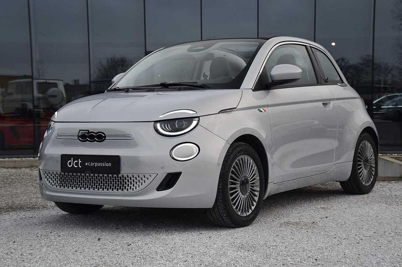 Grau Gebraucht 2024 Fiat 500e Cabrio | 25.900 € (Fairer Preis) - Bild 1/4