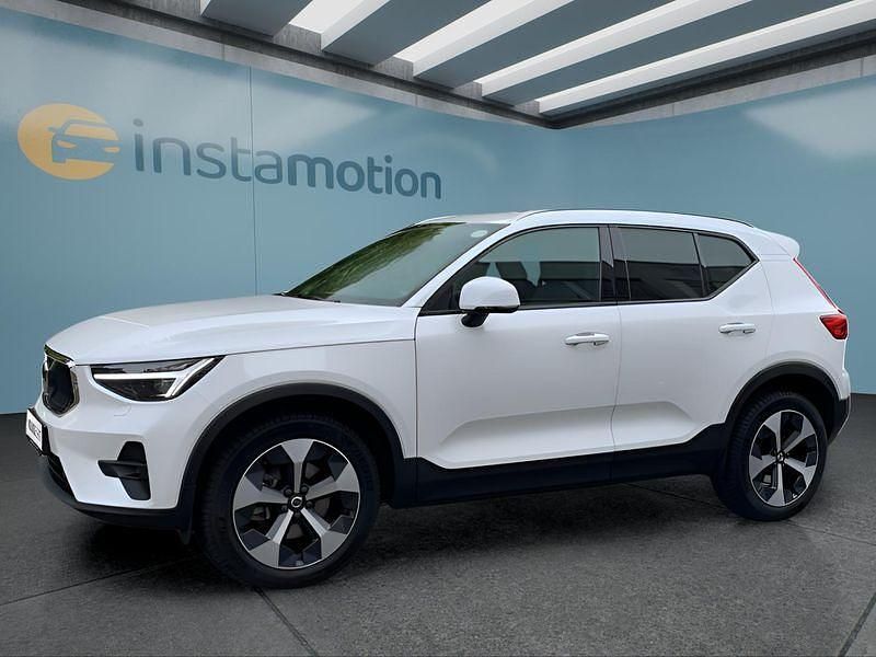 Gebraucht Volvo XC40 Core 163 PS (119 kW) 2024 Weiß SUV