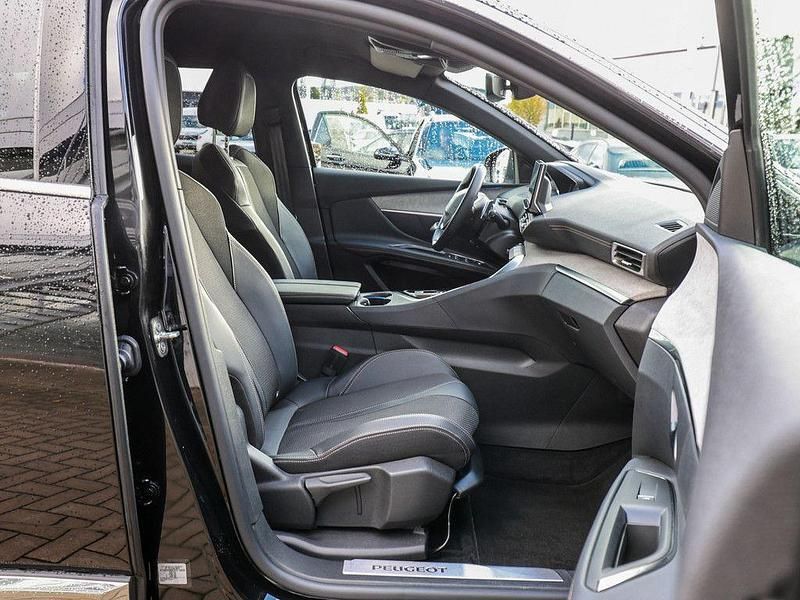 Gebraucht Peugeot 3008 GT 131 PS (96 kW) 2023 Schwarz / perla nera schwarz SUV