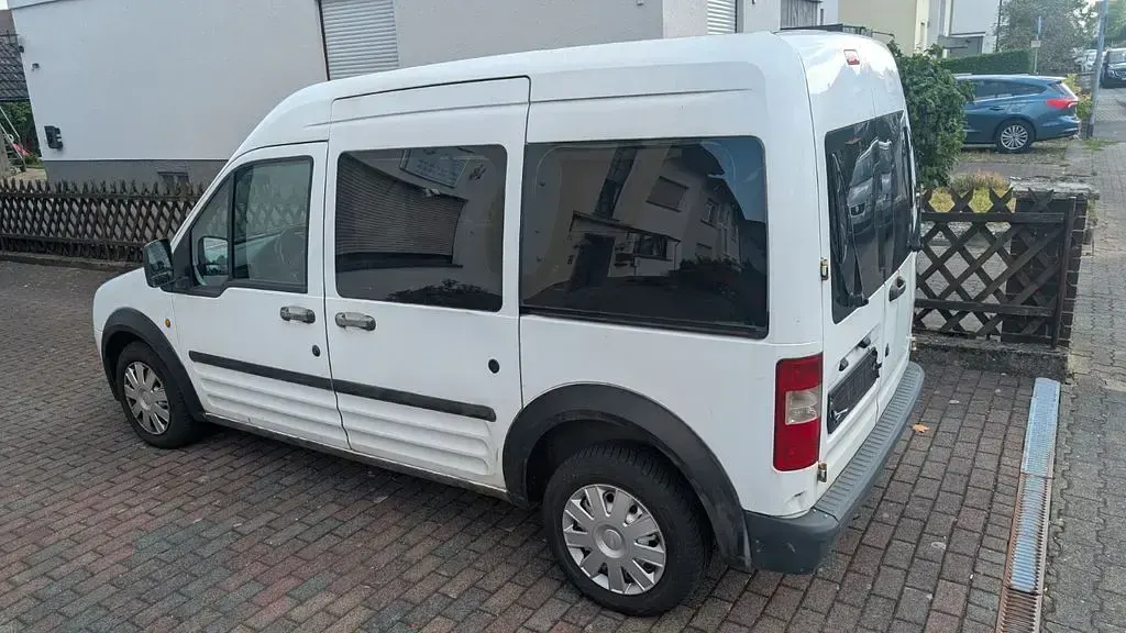 Gebraucht Ford Tourneo Connect 90 PS (66 kW) 2008 Weiß Van / Kleinbus