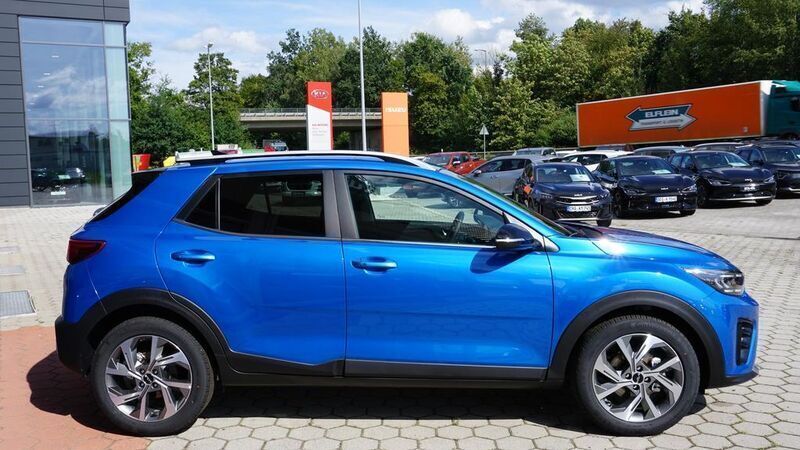 Gebraucht Kia Stonic GT-Line 101 PS (74 kW) 2024 Blau SUV