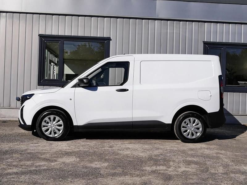 Neu Ford Transit Trend 101 PS (74 kW) 2025 Weiß Van / Kleinbus