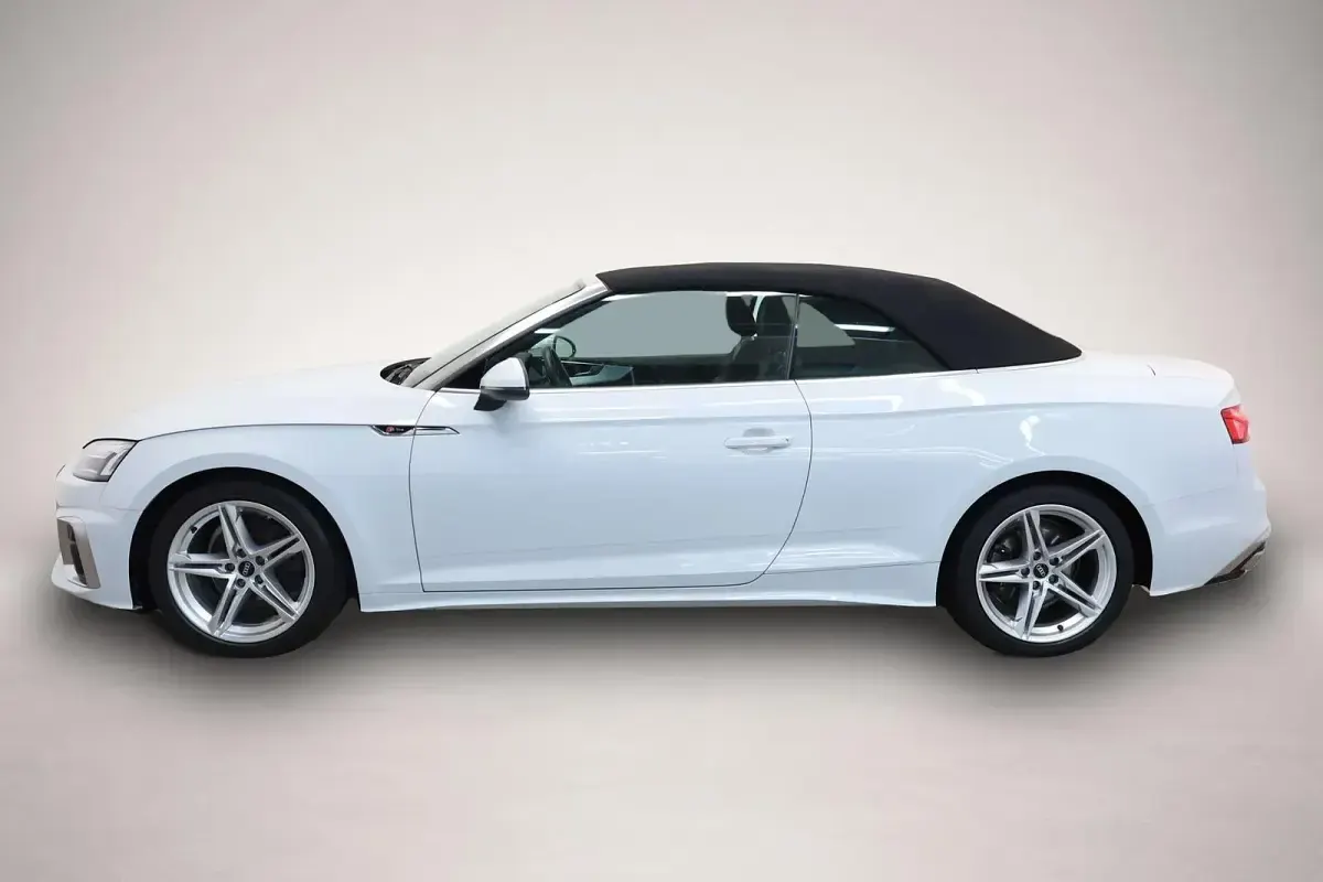 Gebraucht Audi A5 Cabriolet S-Line 163 PS (119 kW) 2022 Manufacturer Cabrio