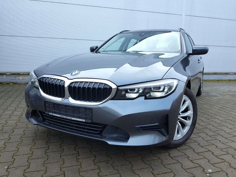 Gebraucht BMW 318 Advantage 150 PS (110 kW) 2021 Mineralgrau Kombi