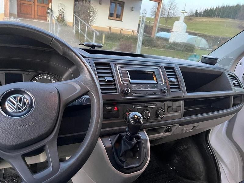 Gebraucht VW T6 150 PS (110 kW) 2018 Weiß Van