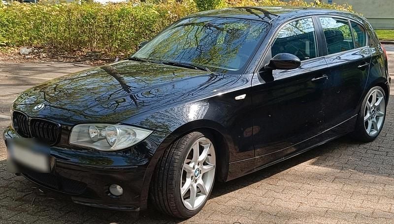 Second-hand BMW 116 115 CP (84 kW) 2006 Negru Hatchback