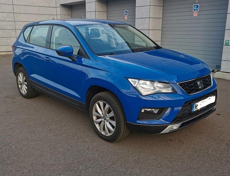 Blau Gebraucht 2019 Seat Ateca Reference SUV | 19.700 € (Etwas zu teuer) - Bild 1/4