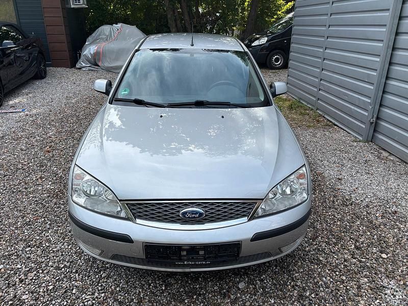 Silber Gebraucht 2005 Ford Mondeo Limousine | 690 € (Guter Preis) - Bild 1/4