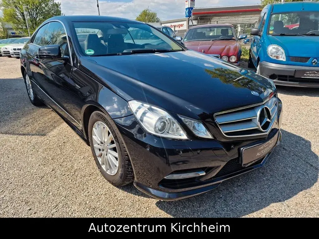 Usata Mercedes E200 184 CV (135 kW) 2013 Nero Coupé