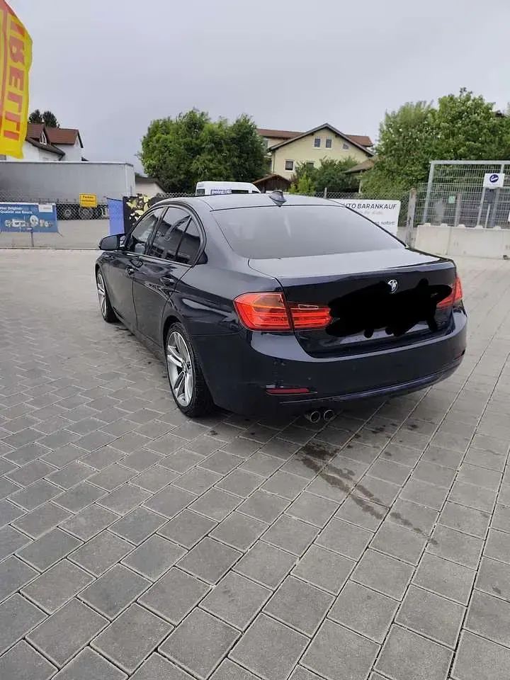 Gebraucht BMW 325 Performance 218 PS (160 kW) 2015 Limousine