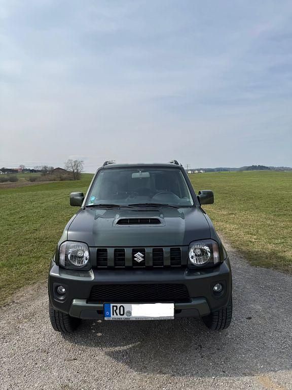 Gebraucht Suzuki Jimny 84 PS (61 kW) 2018 Grün SUV