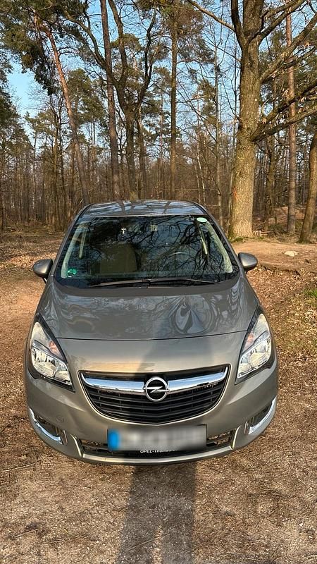 Gebraucht Opel Meriva 120 PS (88 kW) 2016 Braun Van / Kleinbus