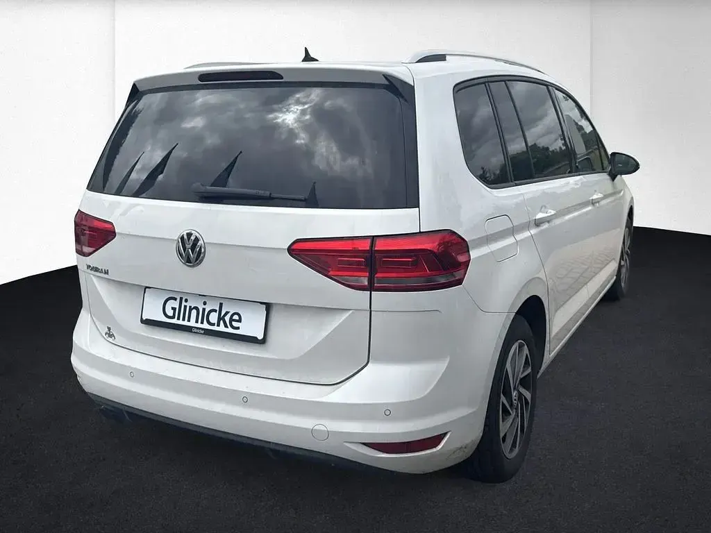 Gebraucht VW Touran Sound 150 PS (110 kW) 2017 Weiß Van / Kleinbus