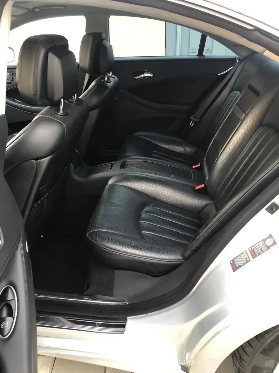 Gebraucht Mercedes CLS350 224 PS (164 kW) 2010 Grau Coupé