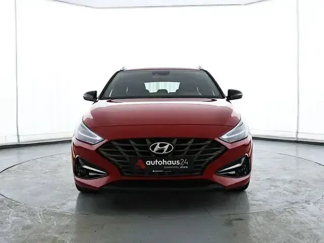 Gebraucht Hyundai i30 GO! 120 PS (88 kW) 2023 Rot Kombi