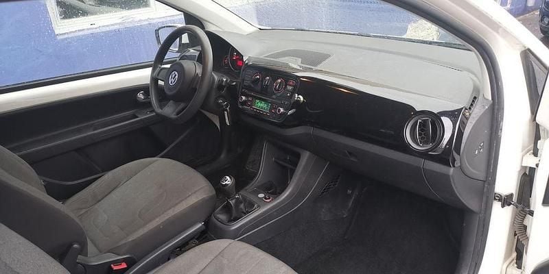 Gebraucht VW up! move up! 60 PS (44 kW) 2013 Weiß Kleinwagen