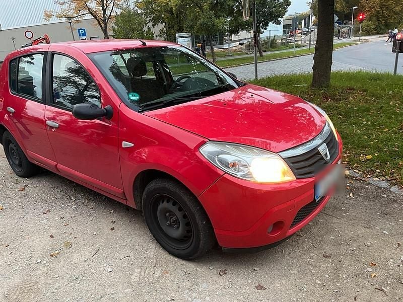 Rot Gebraucht 2008 Dacia Sandero Kleinwagen | 850 € (Fairer Preis) - Bild 1/4