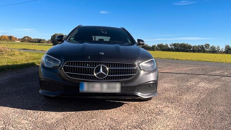 Gebraucht Mercedes E300 286 PS (210 kW) 2023 Kombi