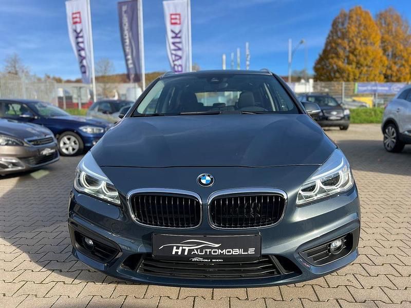 Gebraucht BMW 220 Active Tourer Advantage 192 PS (141 kW) 2017 Grau Van / Kleinbus