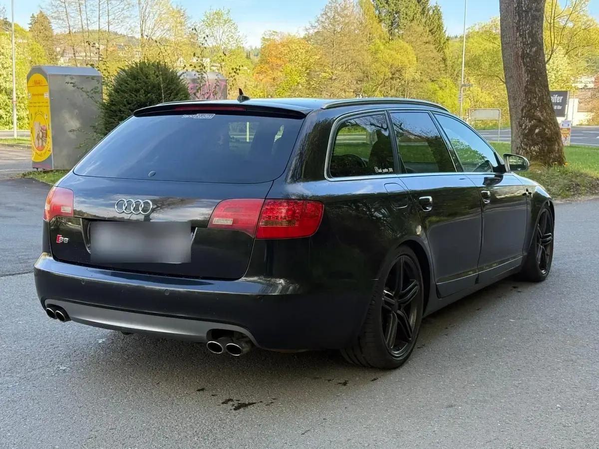 Second-hand Audi S6 435 CP (319 kW) 2006 Negru Break