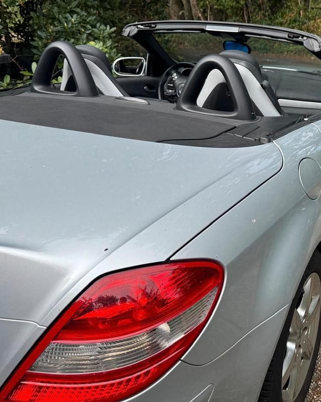 Gebraucht Mercedes SLK200 164 PS (120 kW) 2004 Silber Cabrio