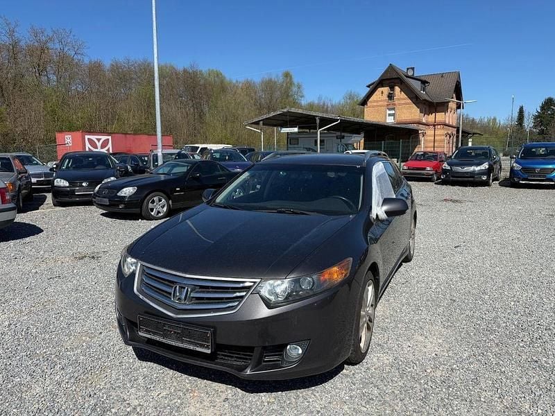 Gebraucht Honda Accord Elegance 150 PS (110 kW) 2009 Grau Kombi