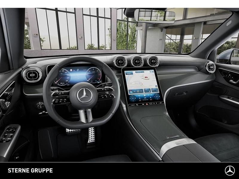 Gebraucht Mercedes GLC220 AMG line 197 PS (144 kW) 2025 Lack hightechsilber SUV