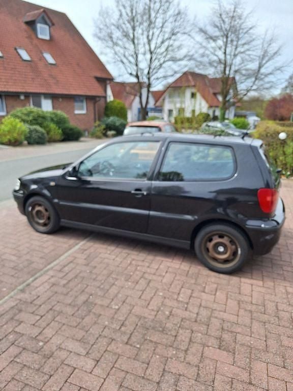 Gebraucht VW Polo Basis 75 PS (55 kW) 2000 Limousine