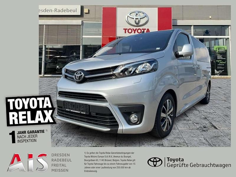 Silbergrau metallic Gebraucht 2017 Toyota Proace Verso Comfort Kombi | 25.950 € (Fairer Preis) - Bild 1/3