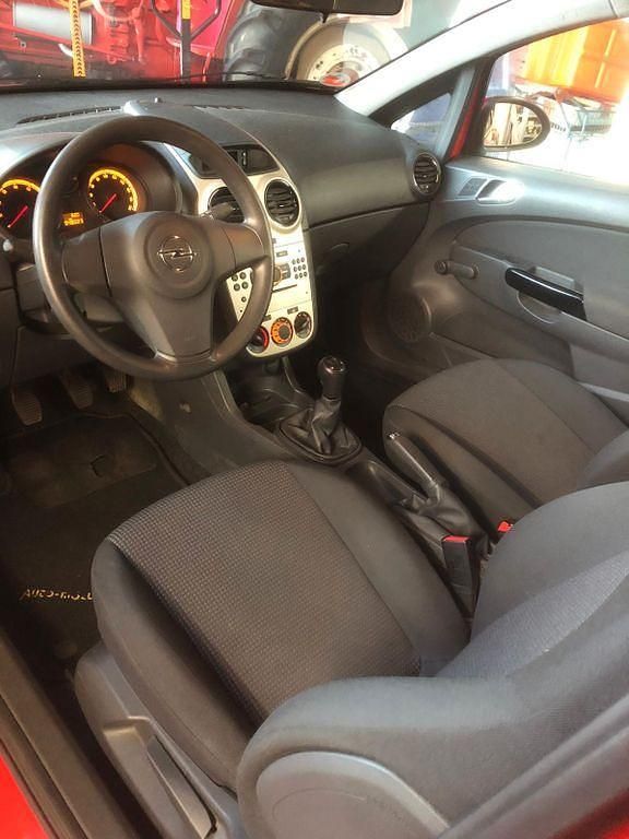 Gebraucht Opel Corsa Selection 60 PS (44 kW) 2009 Rot Kleinwagen