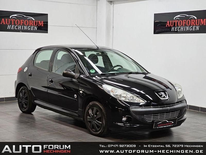 Schwarz Gebraucht 2012 Peugeot 206+ Kleinwagen | 2.850 € (Fairer Preis) - Bild 1/4