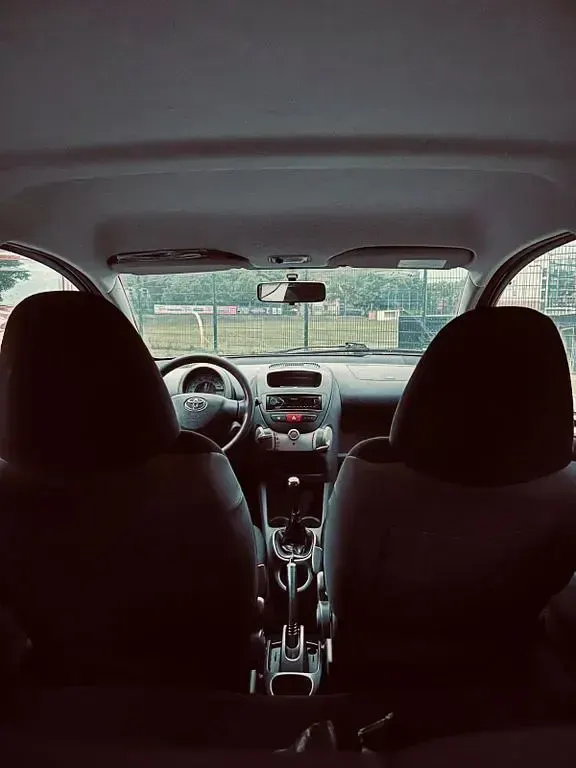 Gebraucht Toyota Aygo Basis 68 PS (50 kW) 2007 Rot Kleinwagen