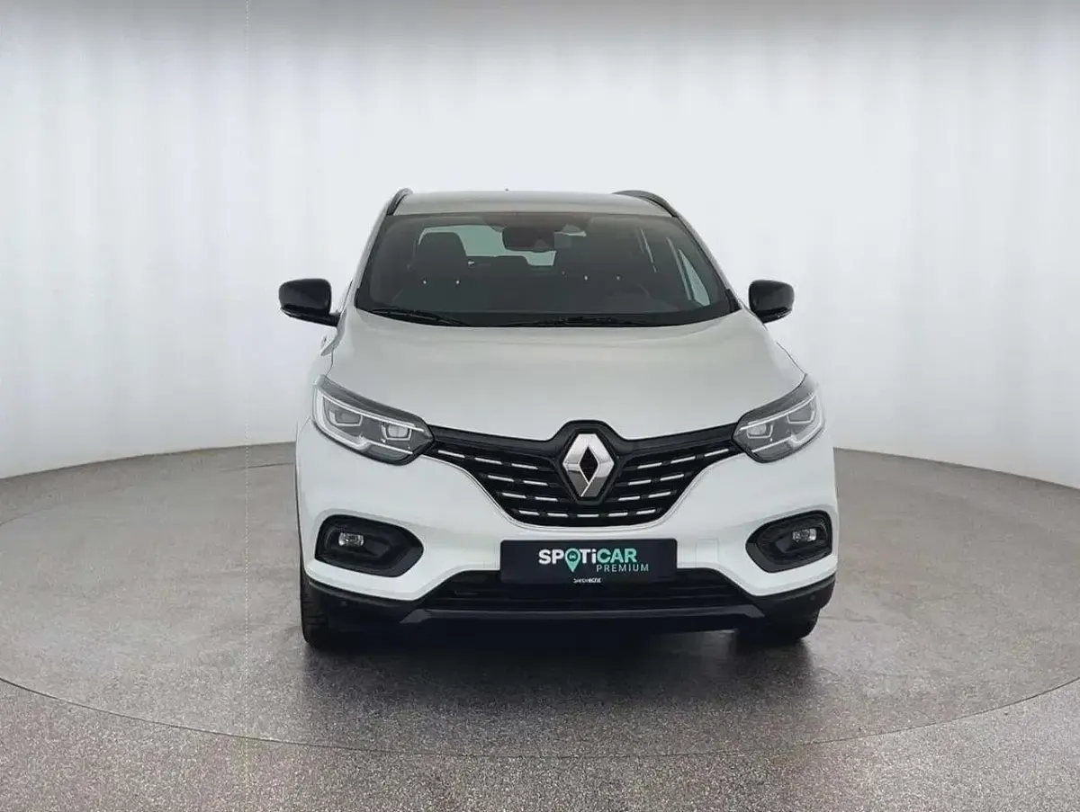 Gebraucht Renault Kadjar Black Edition 140 PS (102 kW) 2021 Weiß SUV