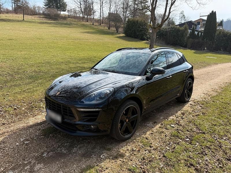Gebraucht Porsche Macan 252 PS (185 kW) 2018 Schwarz SUV