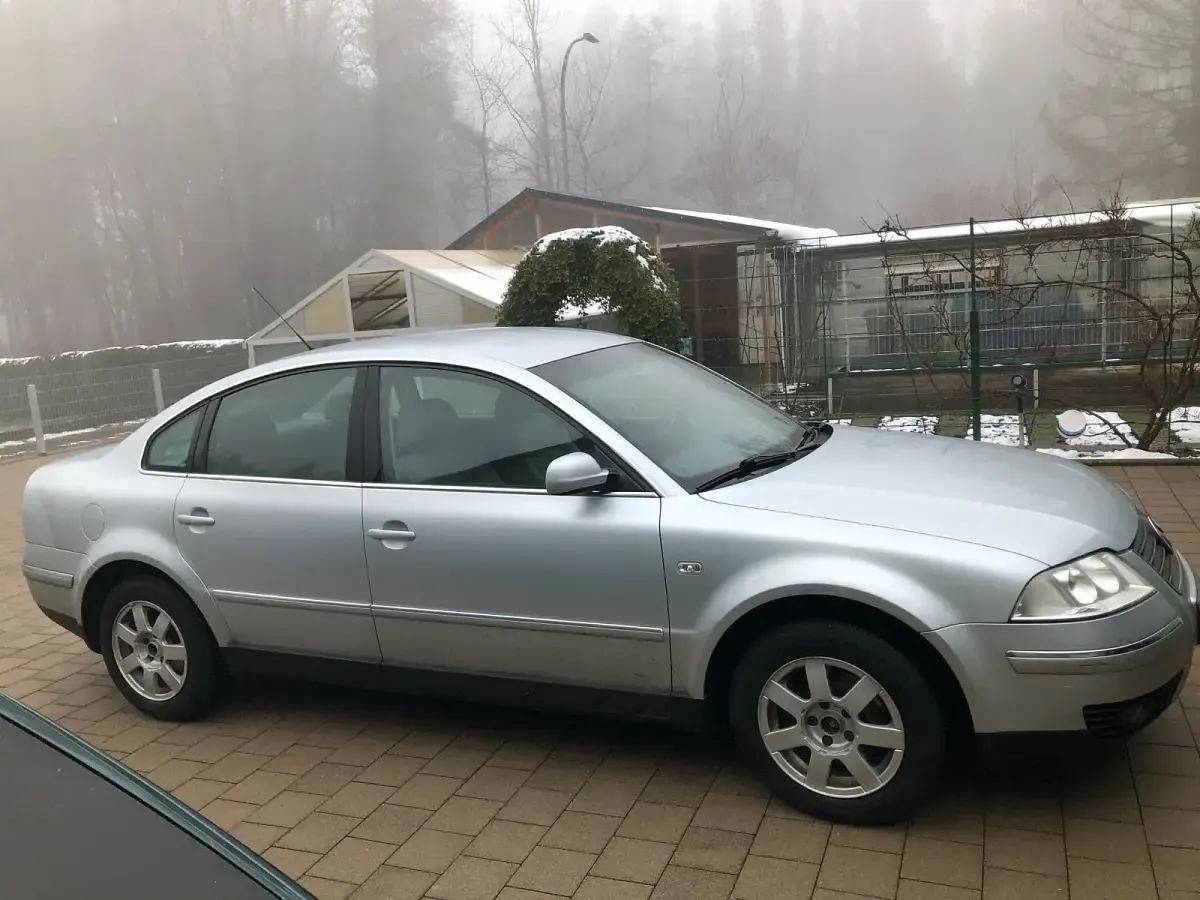 Brugt VW Passat 102 HK (75 kW) 2001 Sølv Sedan