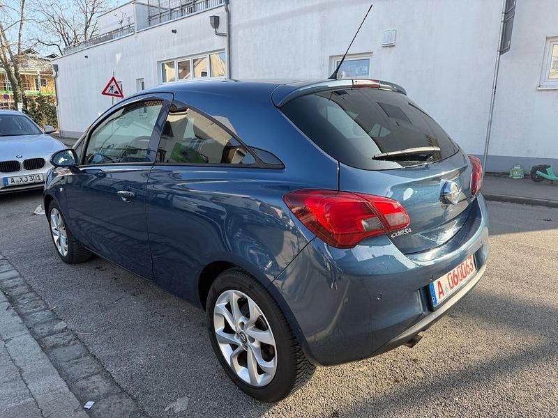 Gebraucht Opel Corsa 101 PS (74 kW) 2015 Blau Kleinwagen