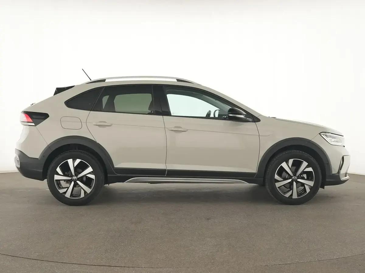 Gebraucht VW Taigo IQ Drive 110 PS (80 kW) 2025 Grau SUV