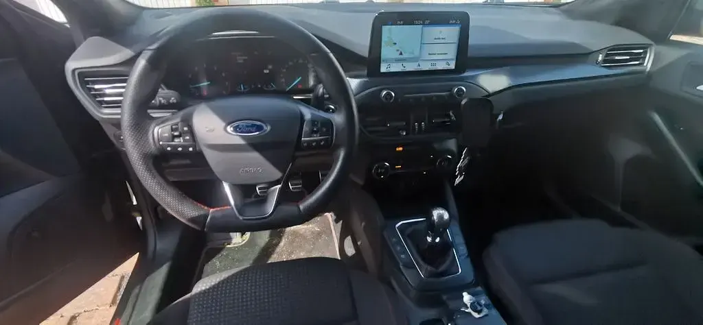 Gebraucht Ford Focus ST-Line 125 PS (91 kW) 2018 Grau Limousine